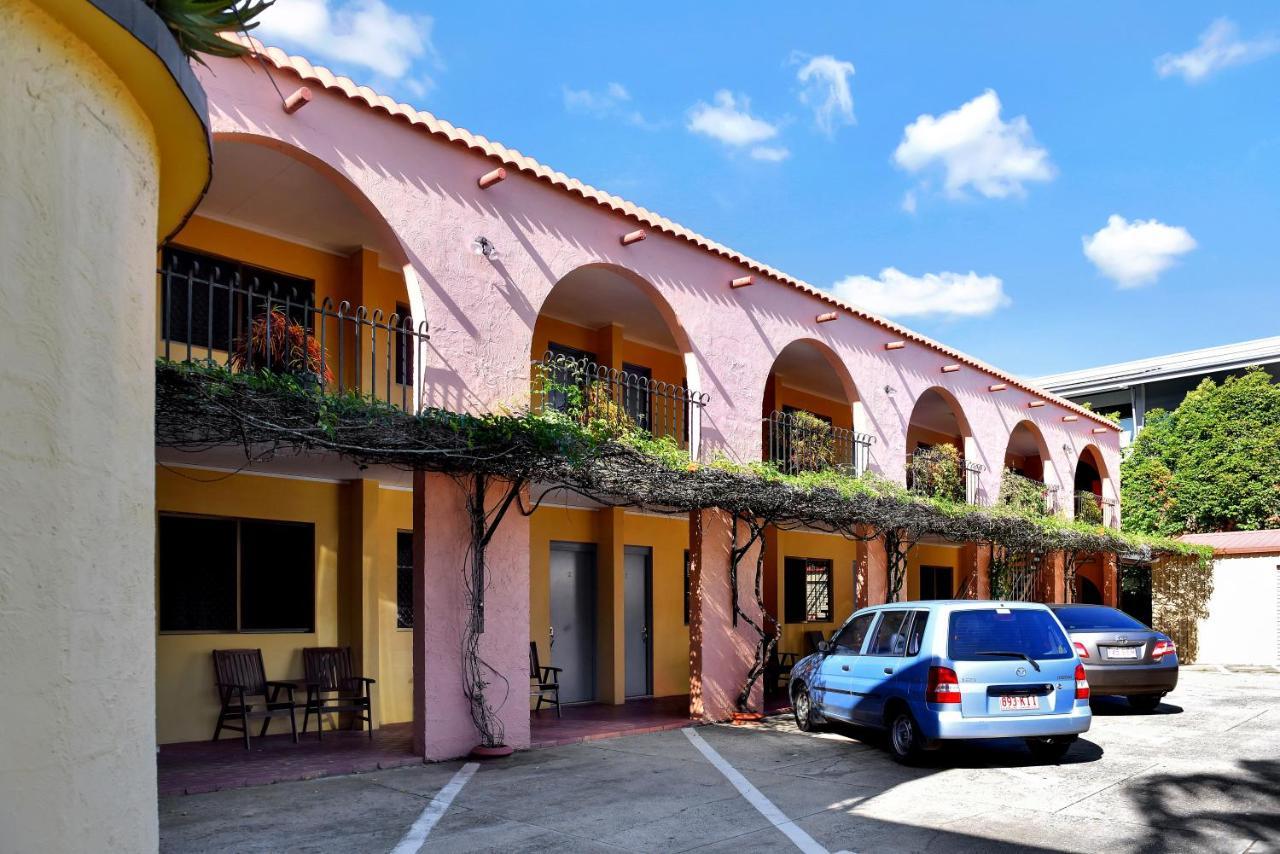 Adobe Motel Cairns Exterior foto